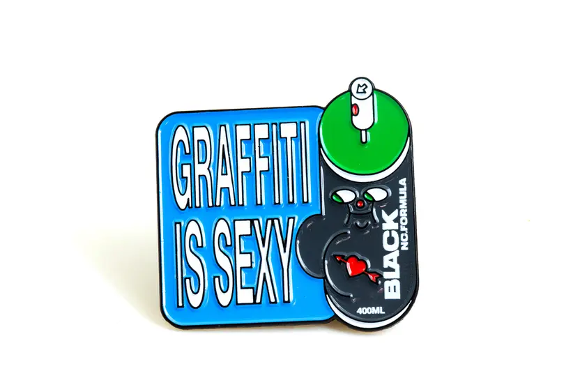 Montana Pin - Graffiti is sexy 3
