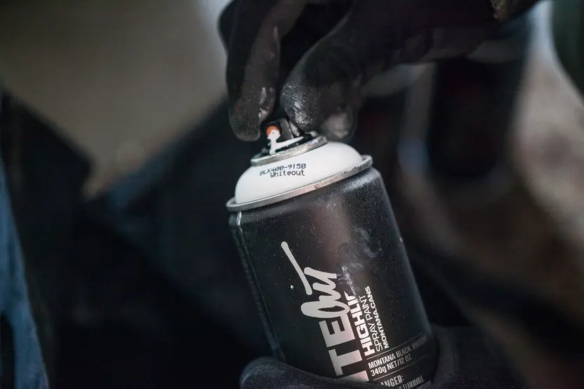 Montana WHITEOUT 400ml 4